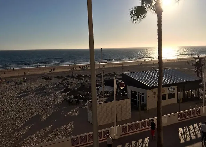 Mirando Al Mar Con Wifi Y Terraza 1ª Linea Playa Appartement Cadix