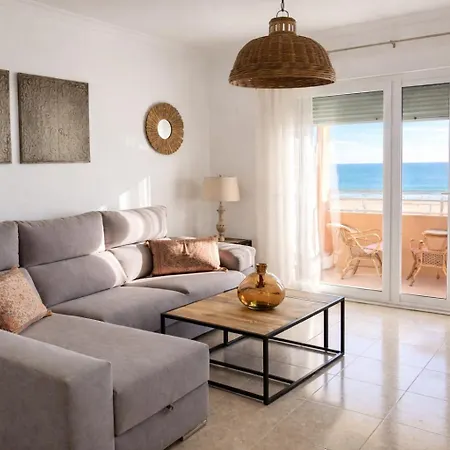 Mirando Al Mar Con Wifi Y Terraza 1ª Linea Playa