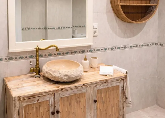 Mirando Al Mar Con Wifi Y Terraza 1ª Linea Playa *